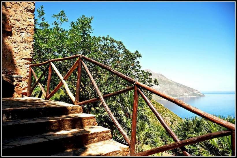 Grace's Place * Scopello (Sicily)